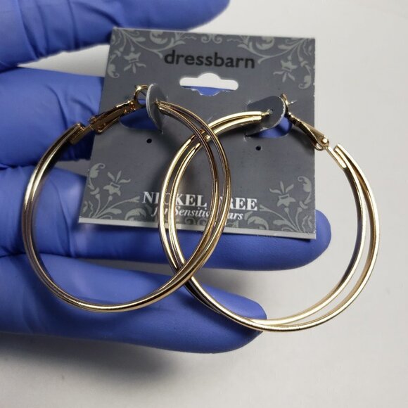2/$30 Gold tone Interconnected Hoop design Leverback 1.75" Earrings - Jewelry - Picture 6 of 7